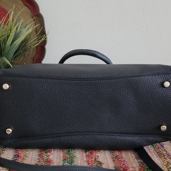 VINTAGE | Coach Station Bag #5130 | Top Handle & Crossbody  Coach Black Leather Handbag With Crossbody Strap
